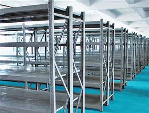 三立柱貨（huò）架